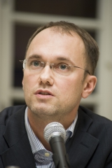 Tobias J. Knoblich